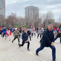 В сквере им. Саши Филиппова прошла акция "Зарядись!", посвященная Всемирному дню здоровья.