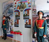 «Стену Памяти» героям специальной военной операции открыли в школе Волгограда