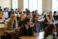 В рамках Дня правовой помощи, в образовательных учреждениях Дзержинского района прошла интеллектуальная игра «Конвенция. Закон права»
